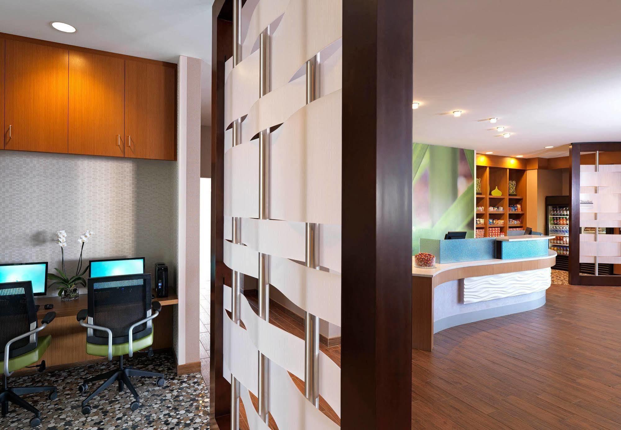 Springhill Suites By Marriott Fishkill Exterior foto
